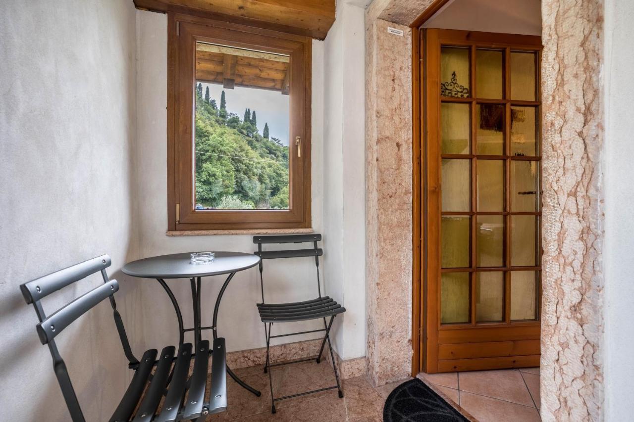 Casa Carlotta Apartment Малчезине Екстериор снимка
