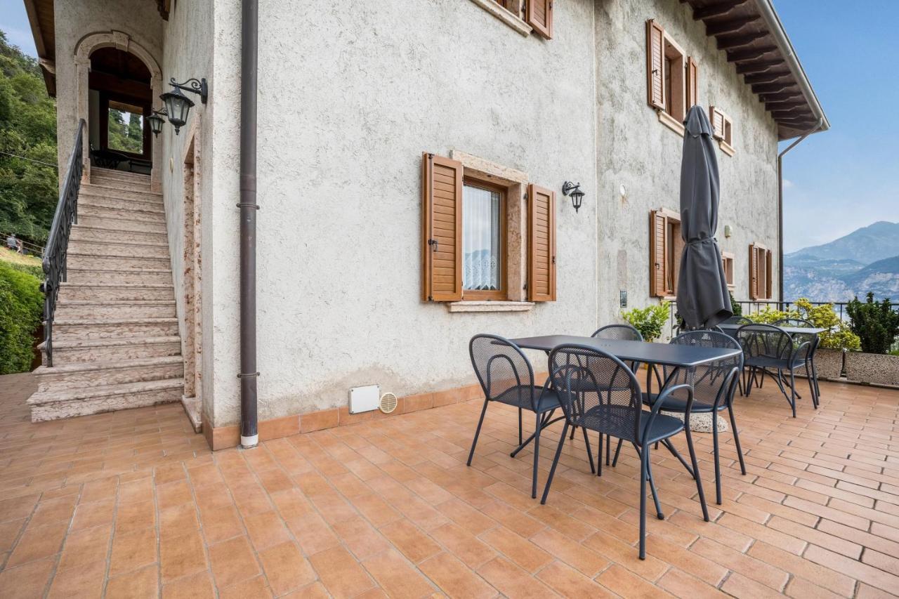 Casa Carlotta Apartment Малчезине Екстериор снимка