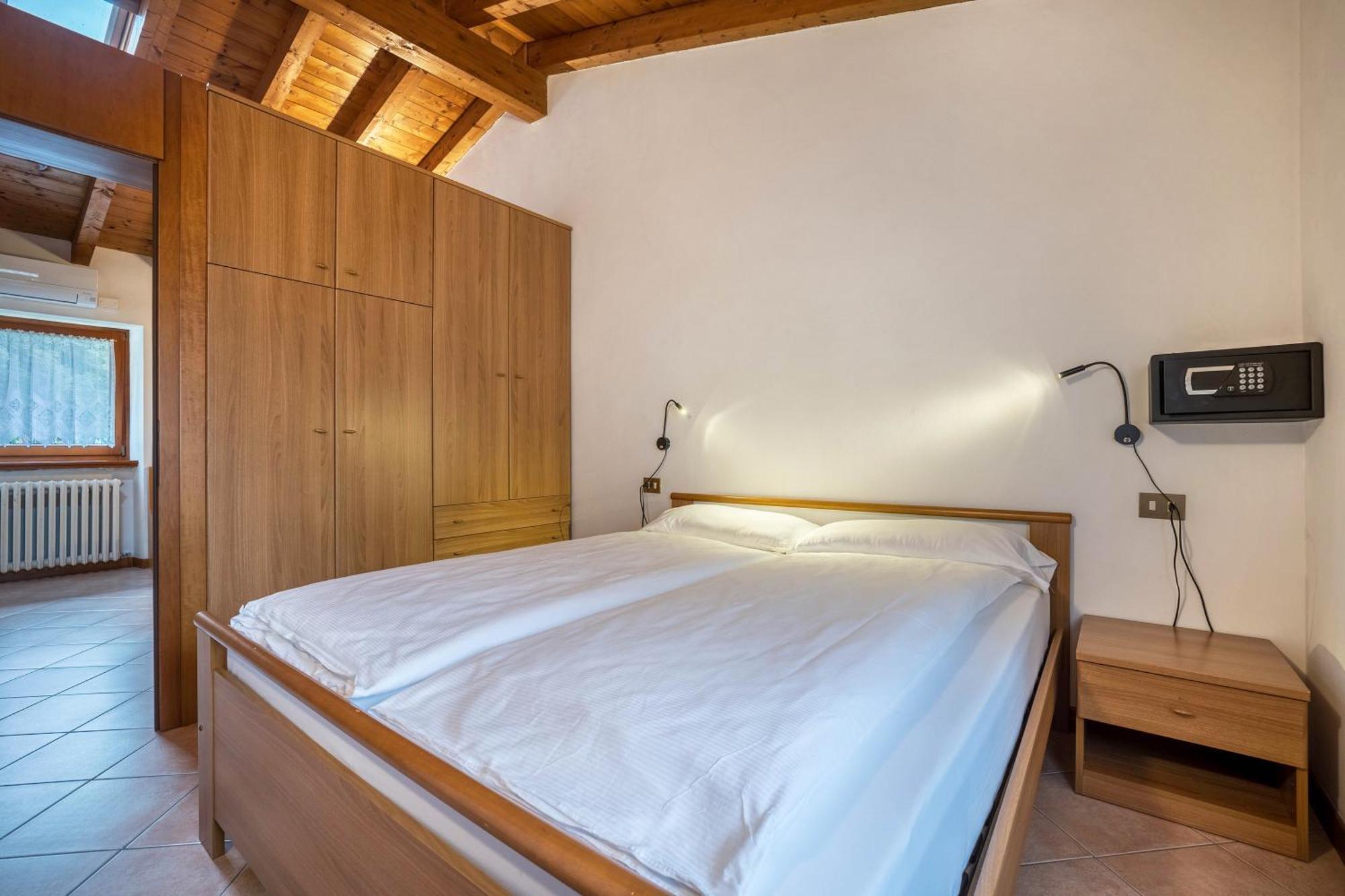 Casa Carlotta Apartment Малчезине Екстериор снимка